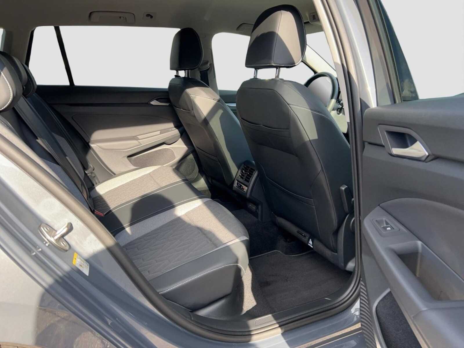 Volkswagen Golf Variant – Bild 23