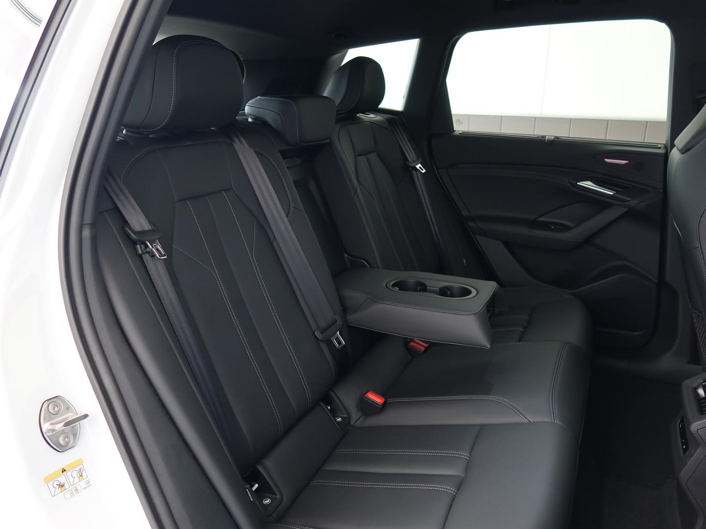 Audi Q6 SUV e-tron quattro advanced for more details contact your dealer