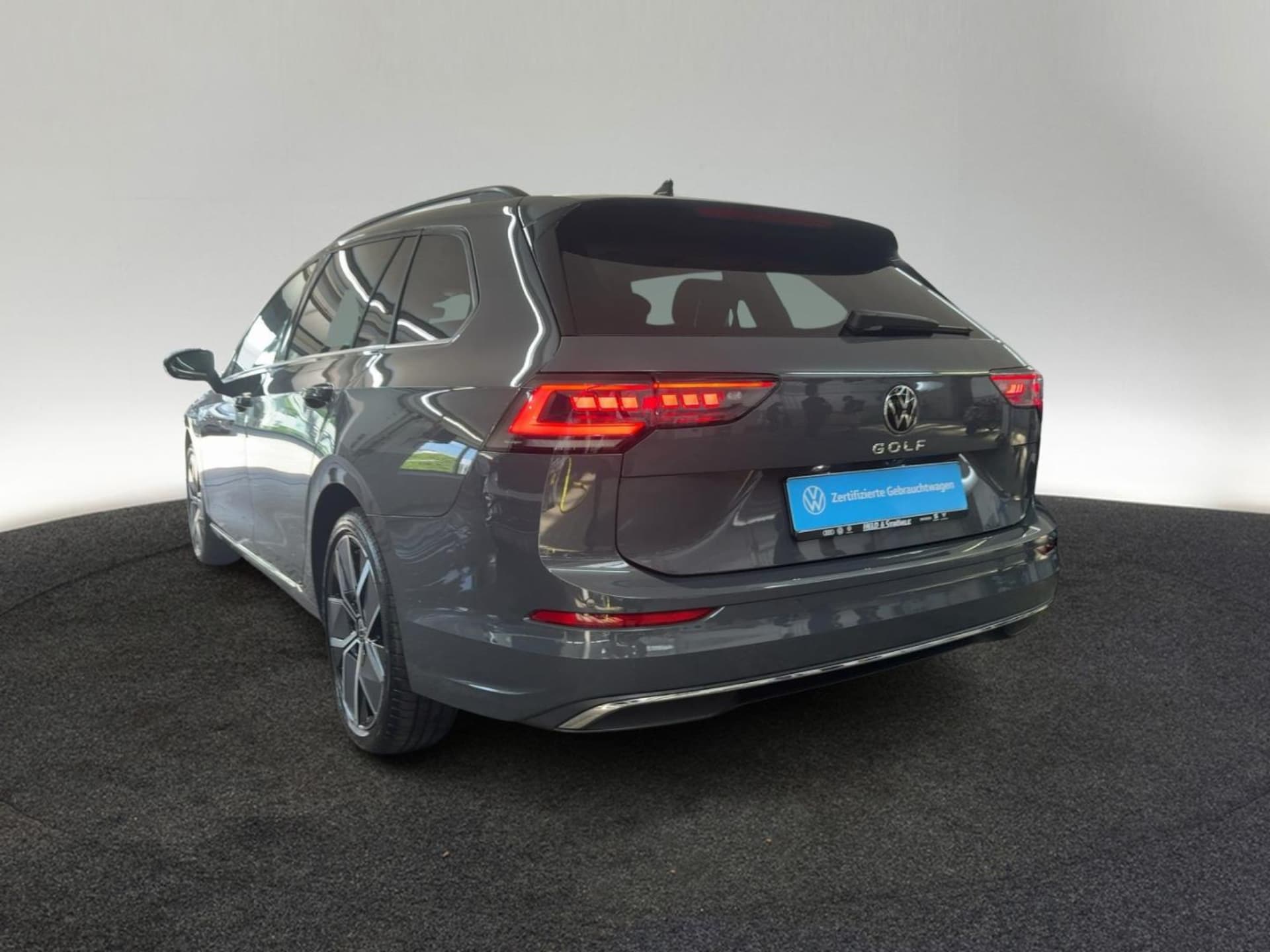 Volkswagen Golf Variant Style