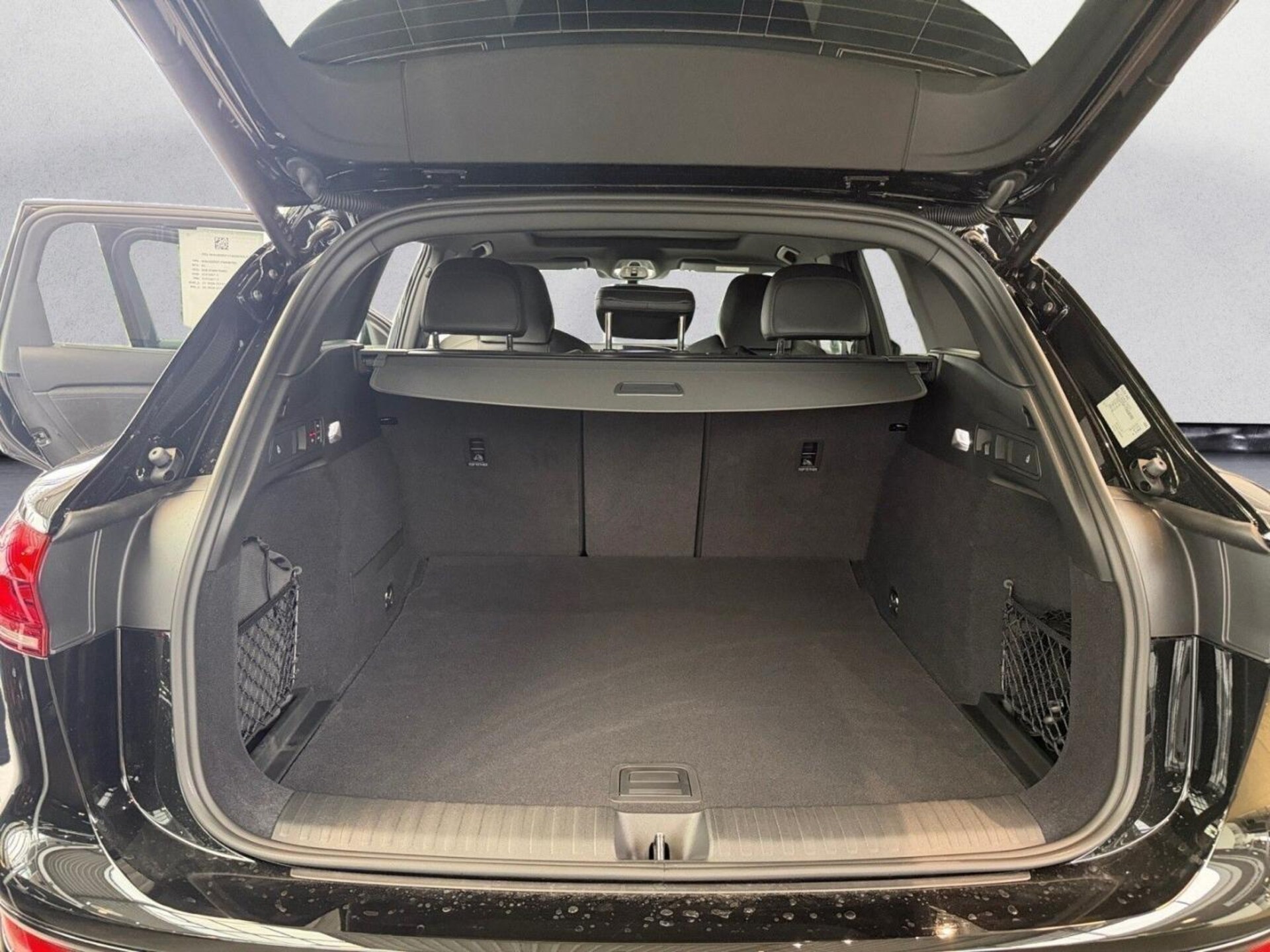 Audi Q6 SUV e-tron