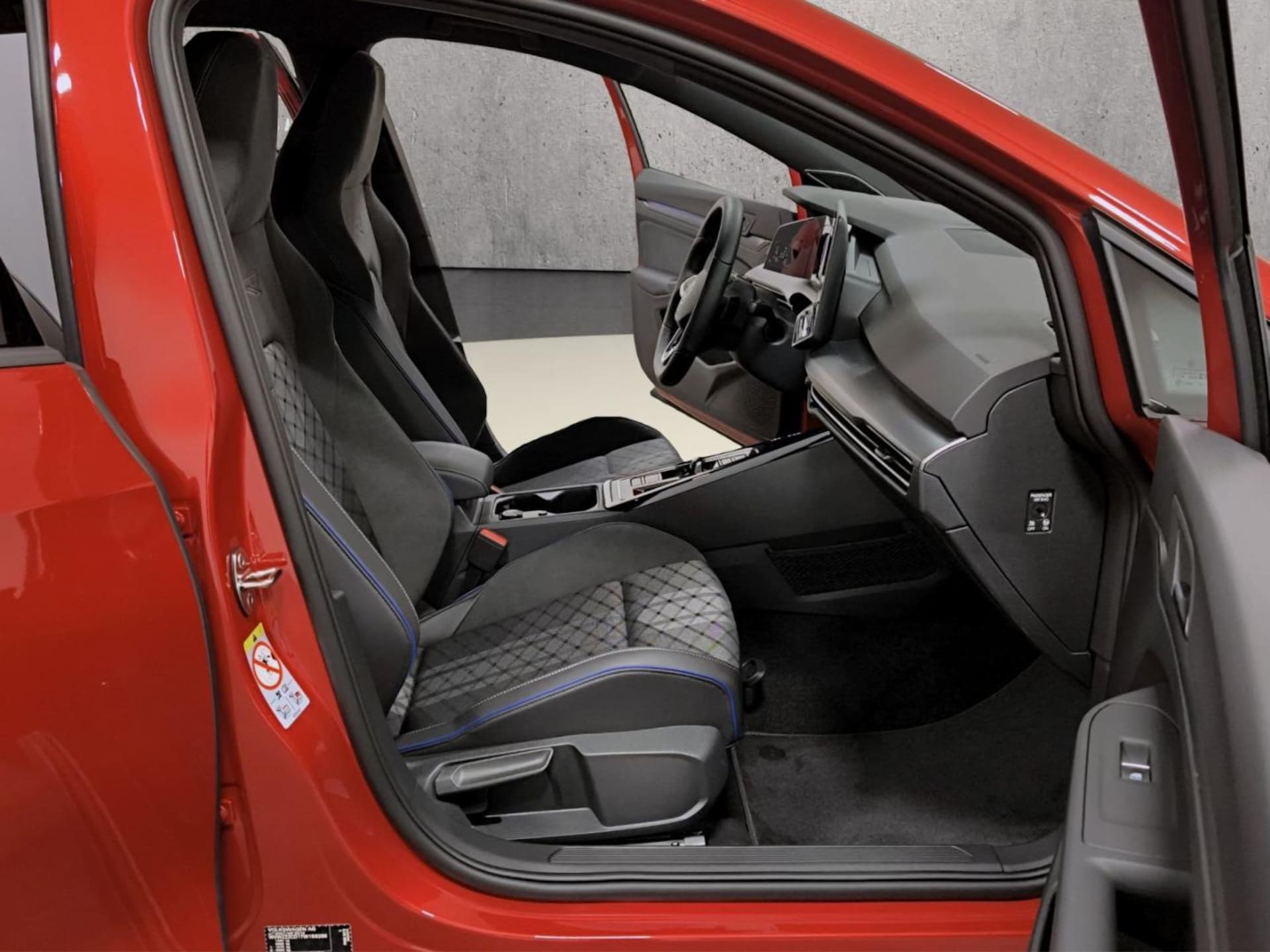 Volkswagen Golf R-Line