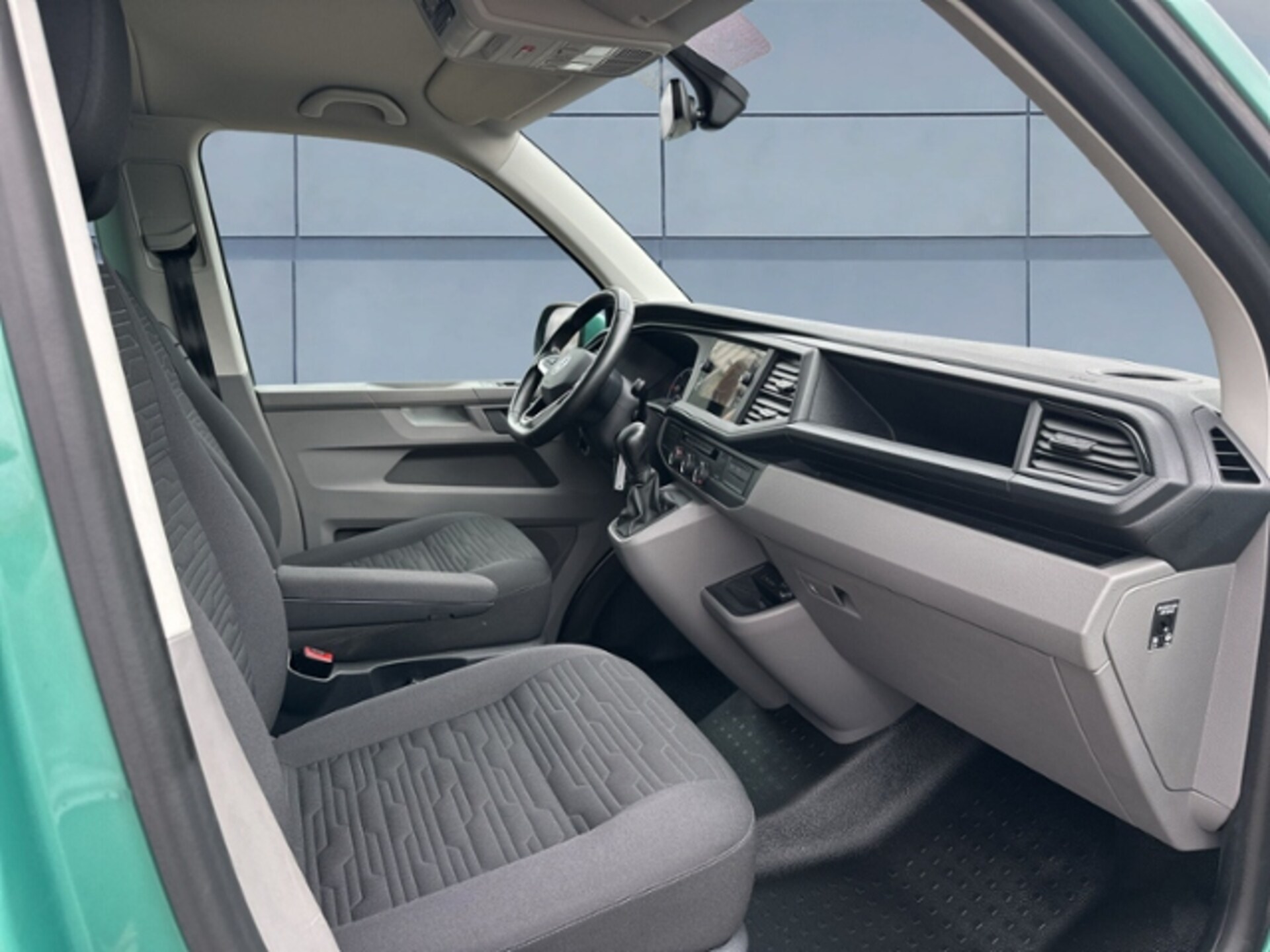 Volkswagen T6.1 Caravelle langer Radstand Comfortline