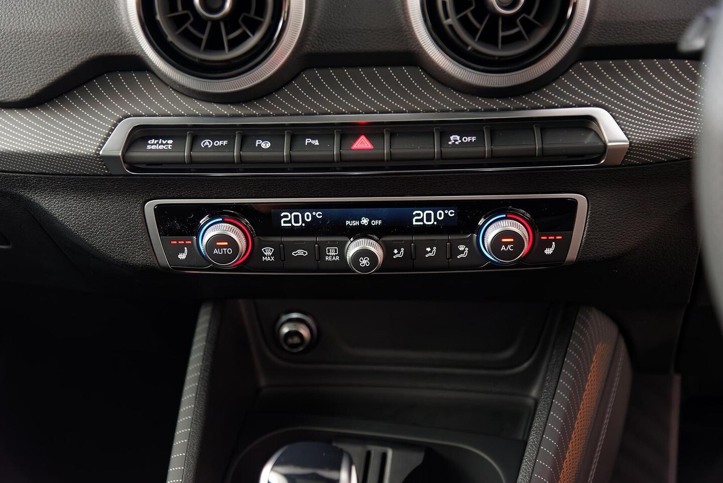 Image about Audi SQ2 TFSI quattro S tronic