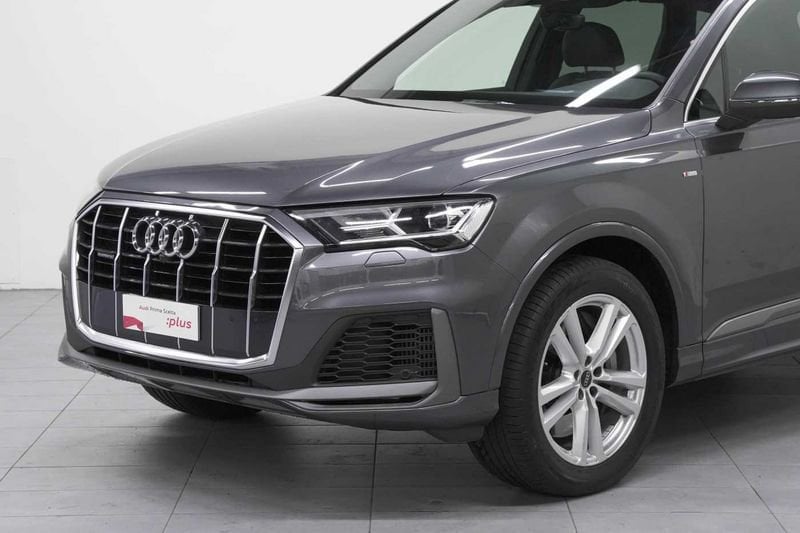 Audi Q7 SUV TFSI e
