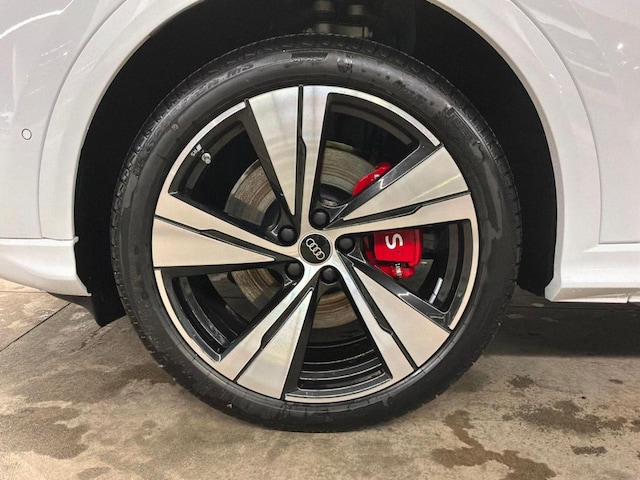 2025 Audi SQ5