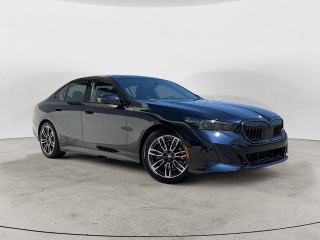 Photo of 2025 BMW 530i