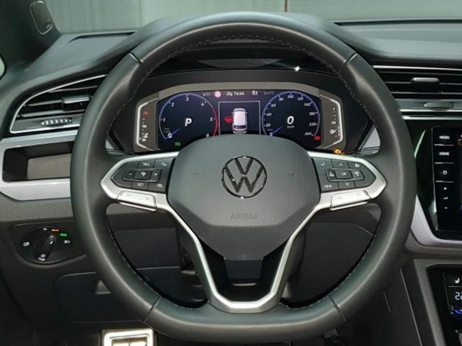 Volkswagen Touran R-Line