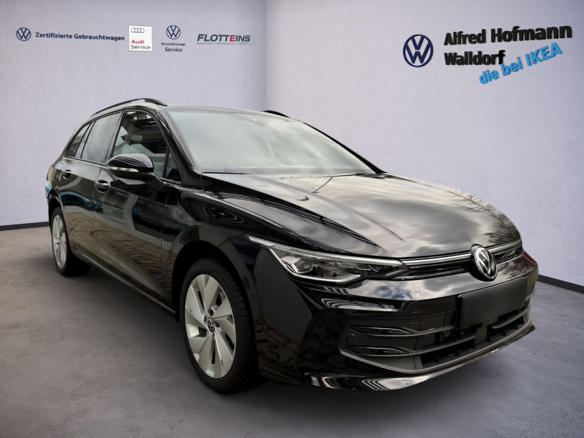 Volkswagen Golf Variant Life