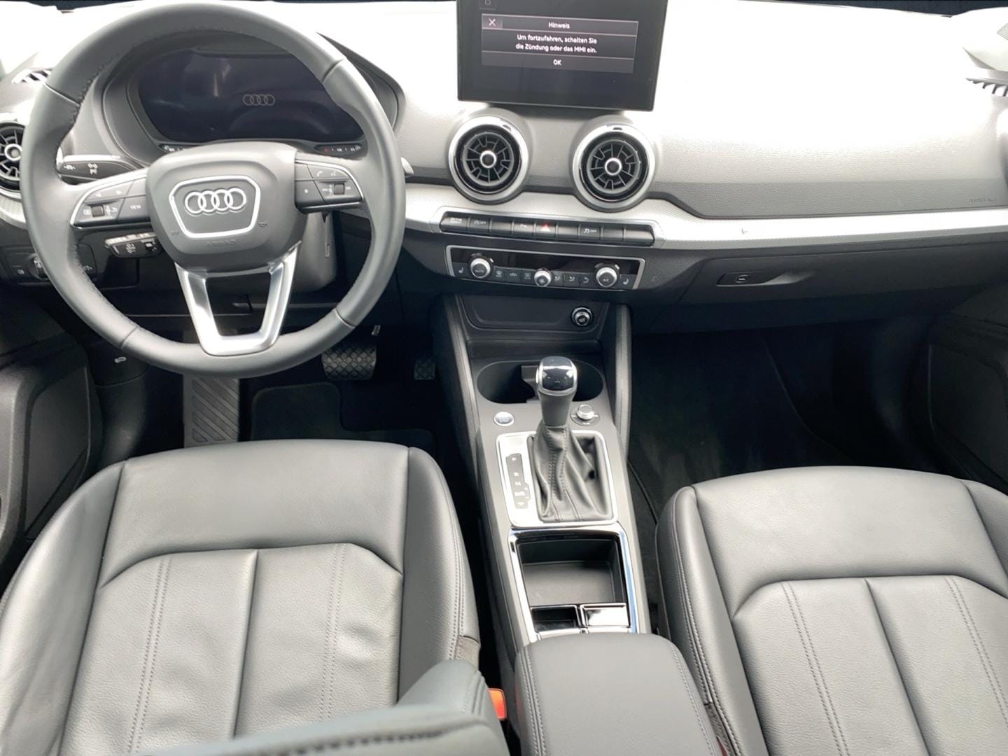 Bild über Audi Q2 advanced 35 TFSI S tronic - für weitere Informationen kontaktieren Sie den Audi Partner