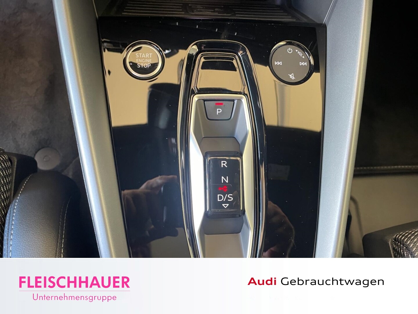 Bild über Audi A3 Sportback TFSI 110 kW S tronic - für weitere Informationen kontaktieren Sie den Audi Partner
