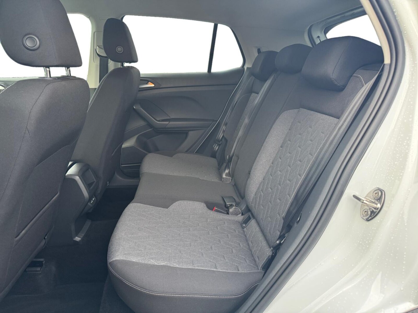 Volkswagen T-Cross – Bild 12