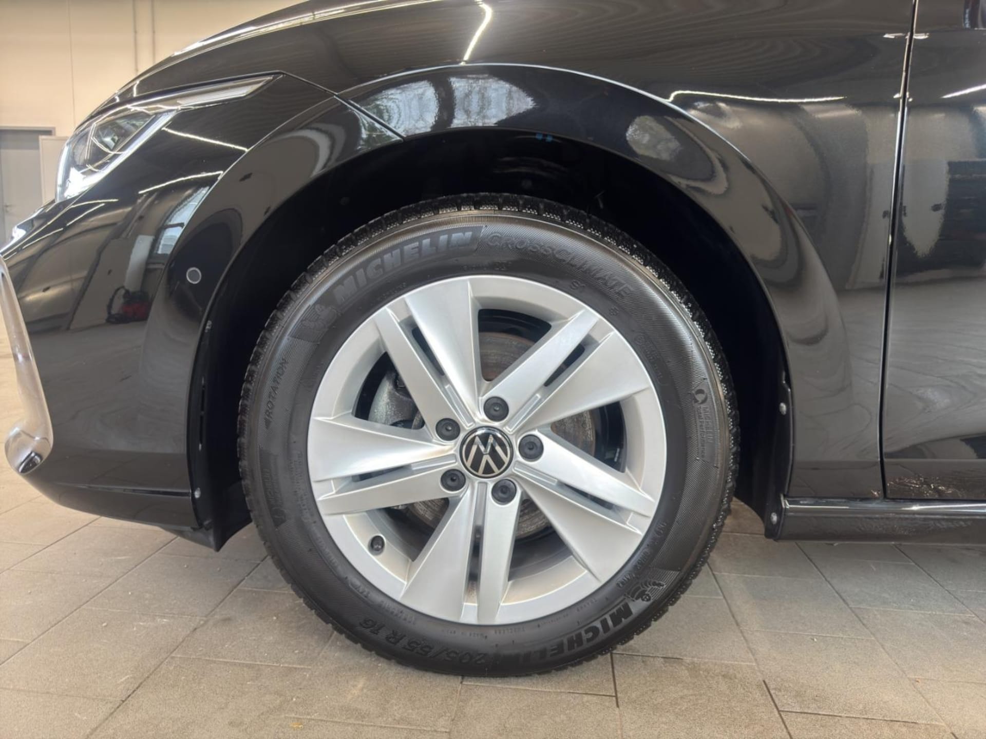 Volkswagen Golf Life