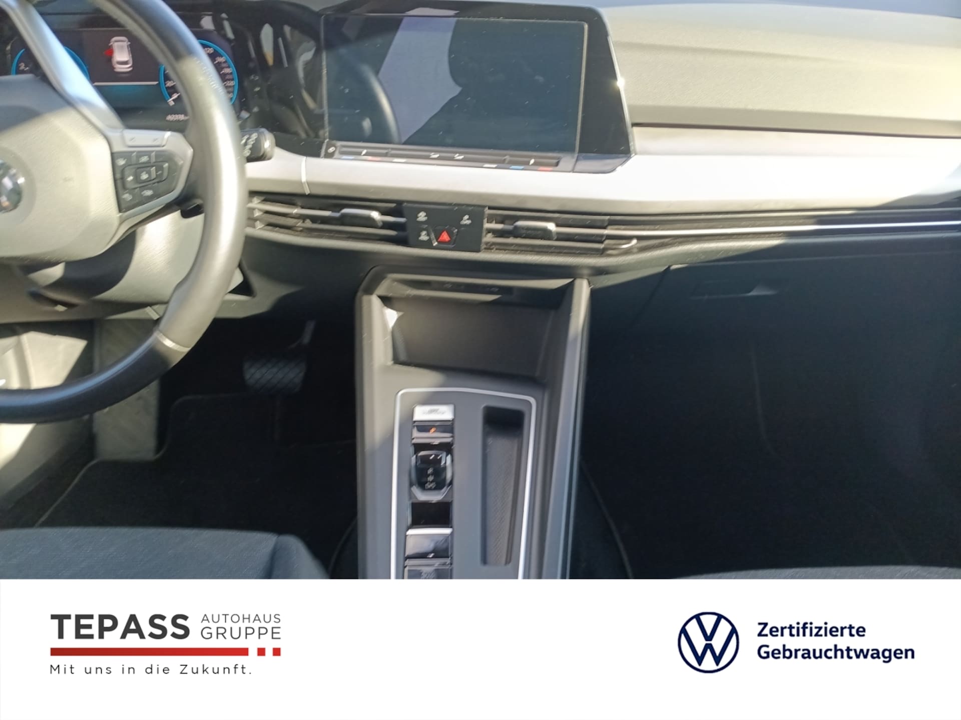 Volkswagen Golf Variant Life