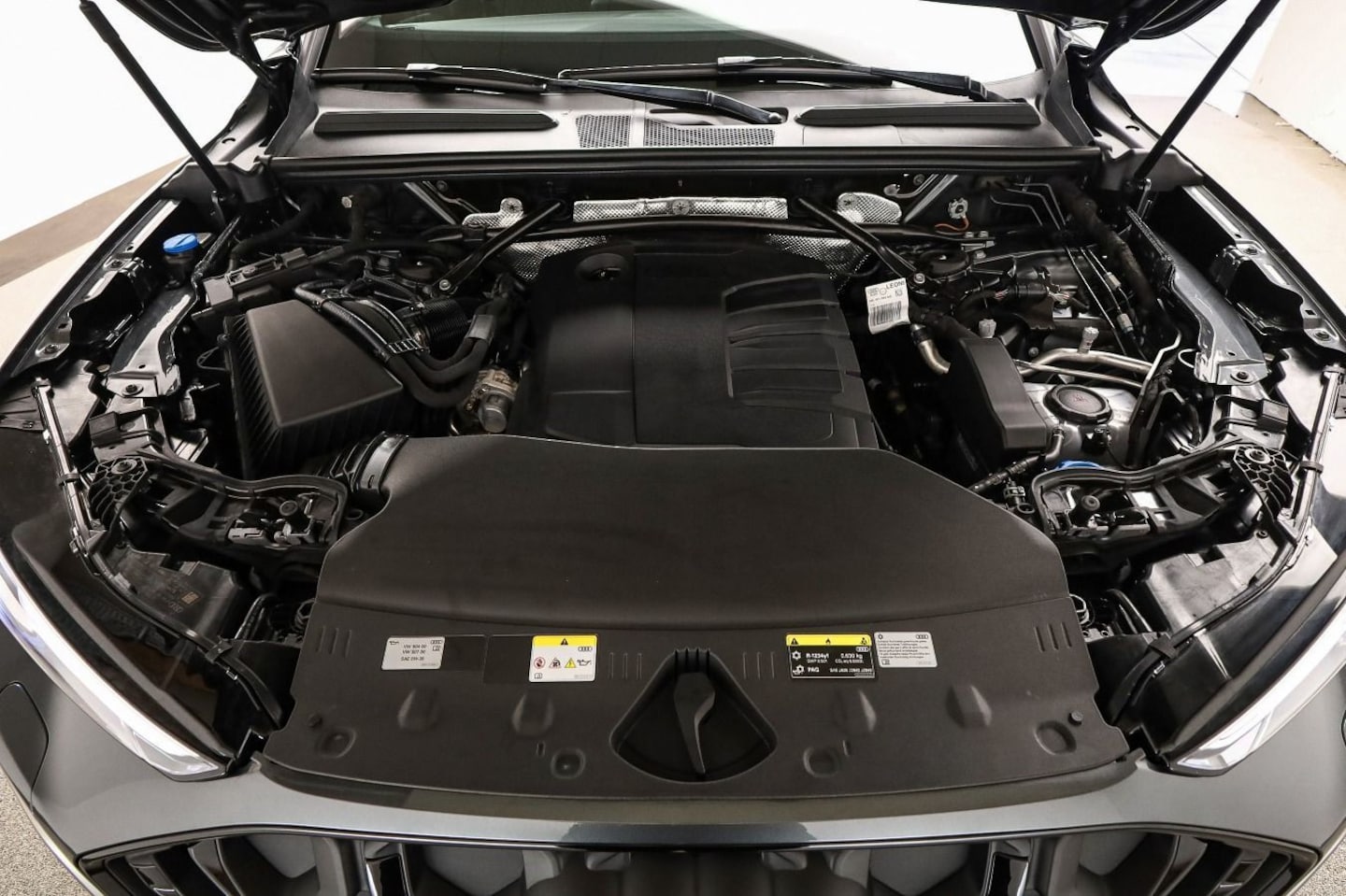 Bild über Audi Q5 SUV TDI quattro 150 kW S tronic - für weitere Informationen kontaktieren Sie den Audi Partner