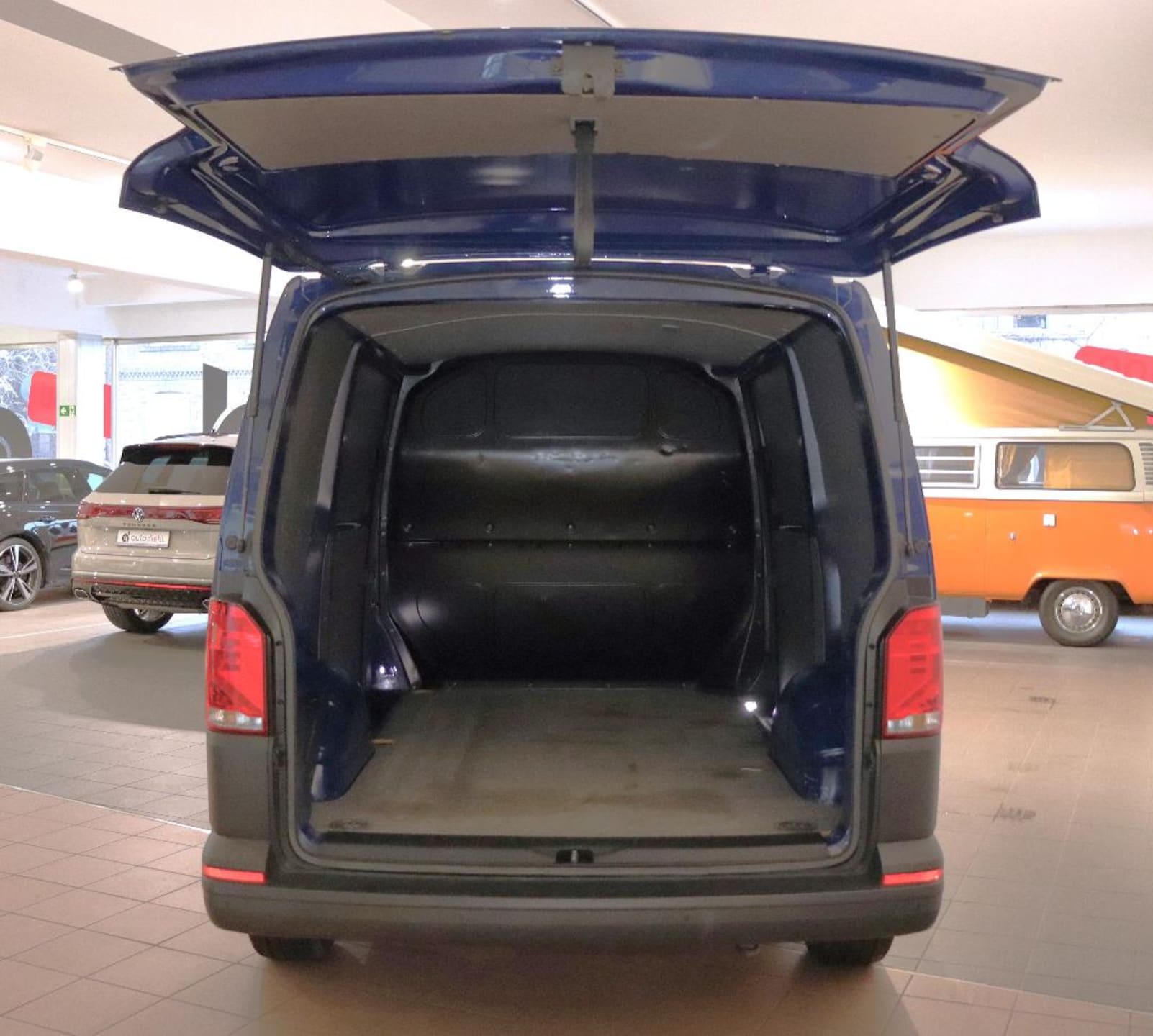Volkswagen T6.1 Transporter Kasten kurzer Radstand