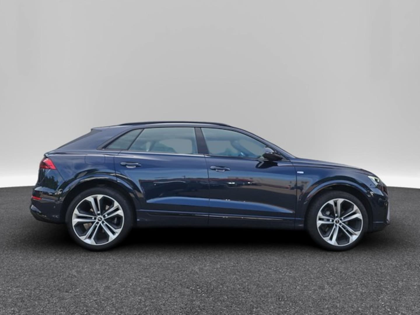 Bild über Audi Q8 SUV 50 TDI quattro tiptronic - für weitere Informationen kontaktieren Sie den Audi Partner