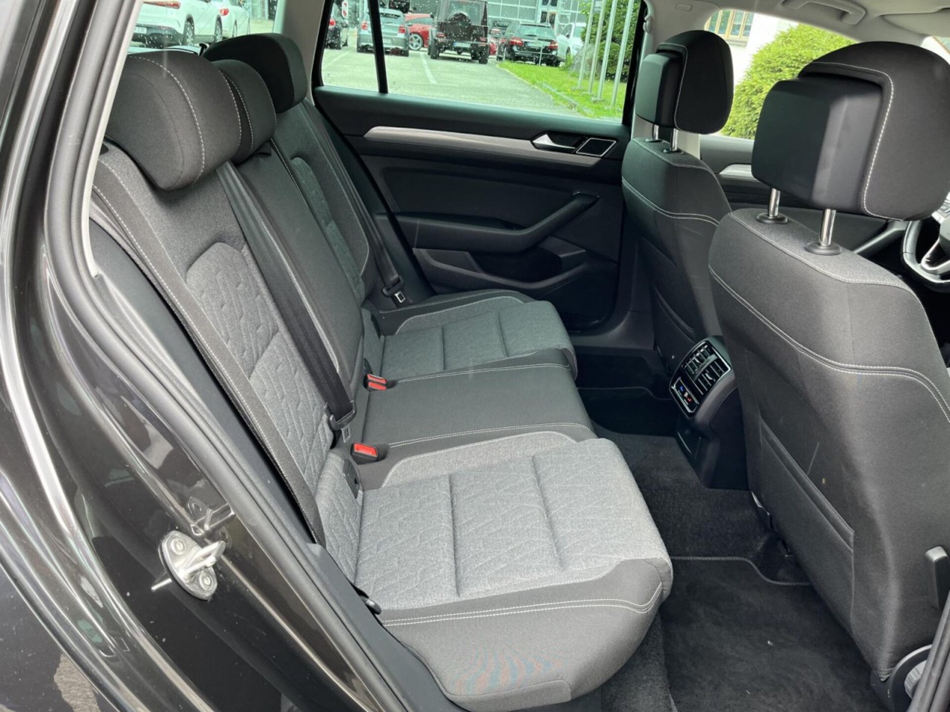 Volkswagen Passat Variant Business