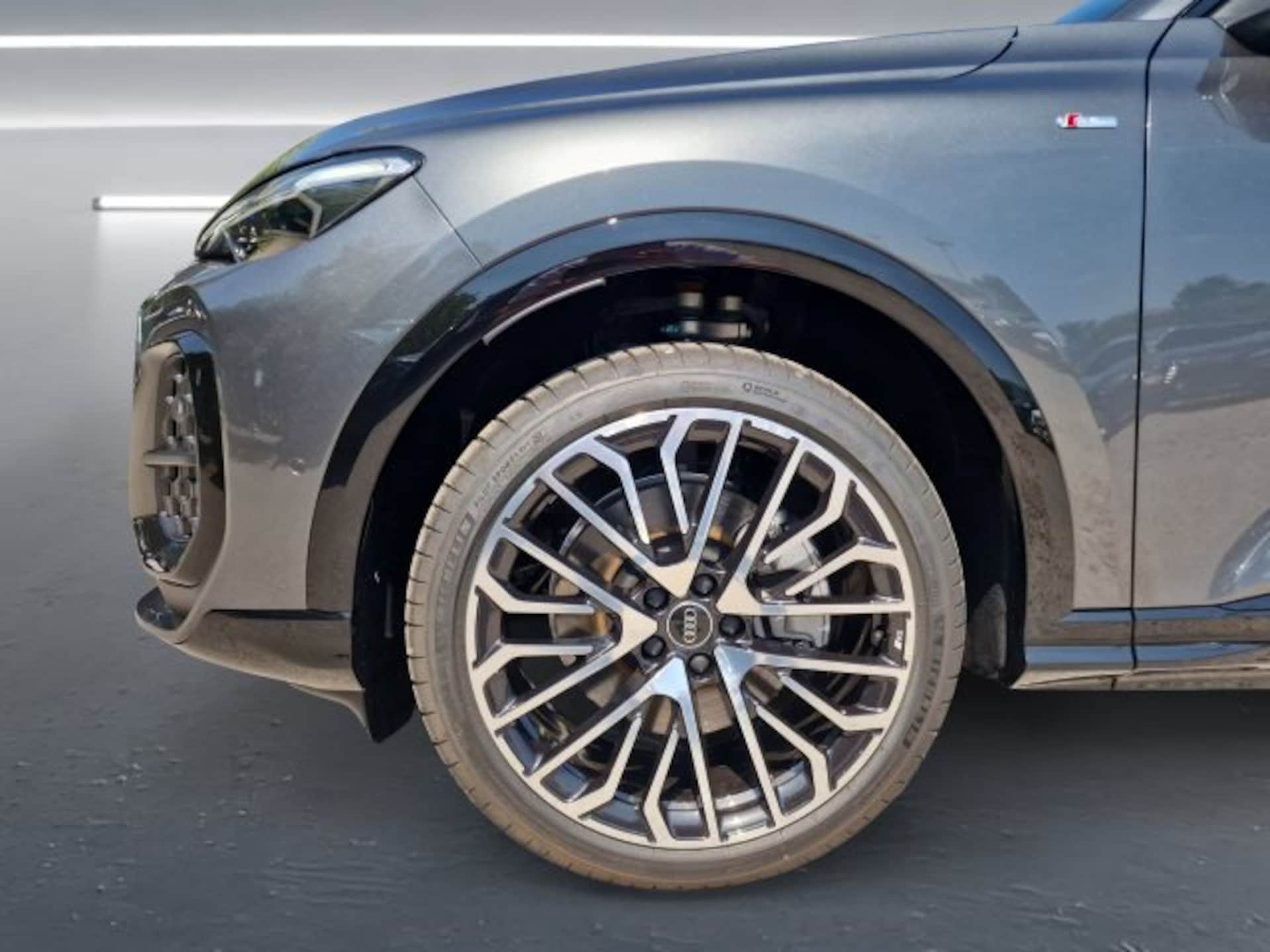 Audi Q5 SUV edition one