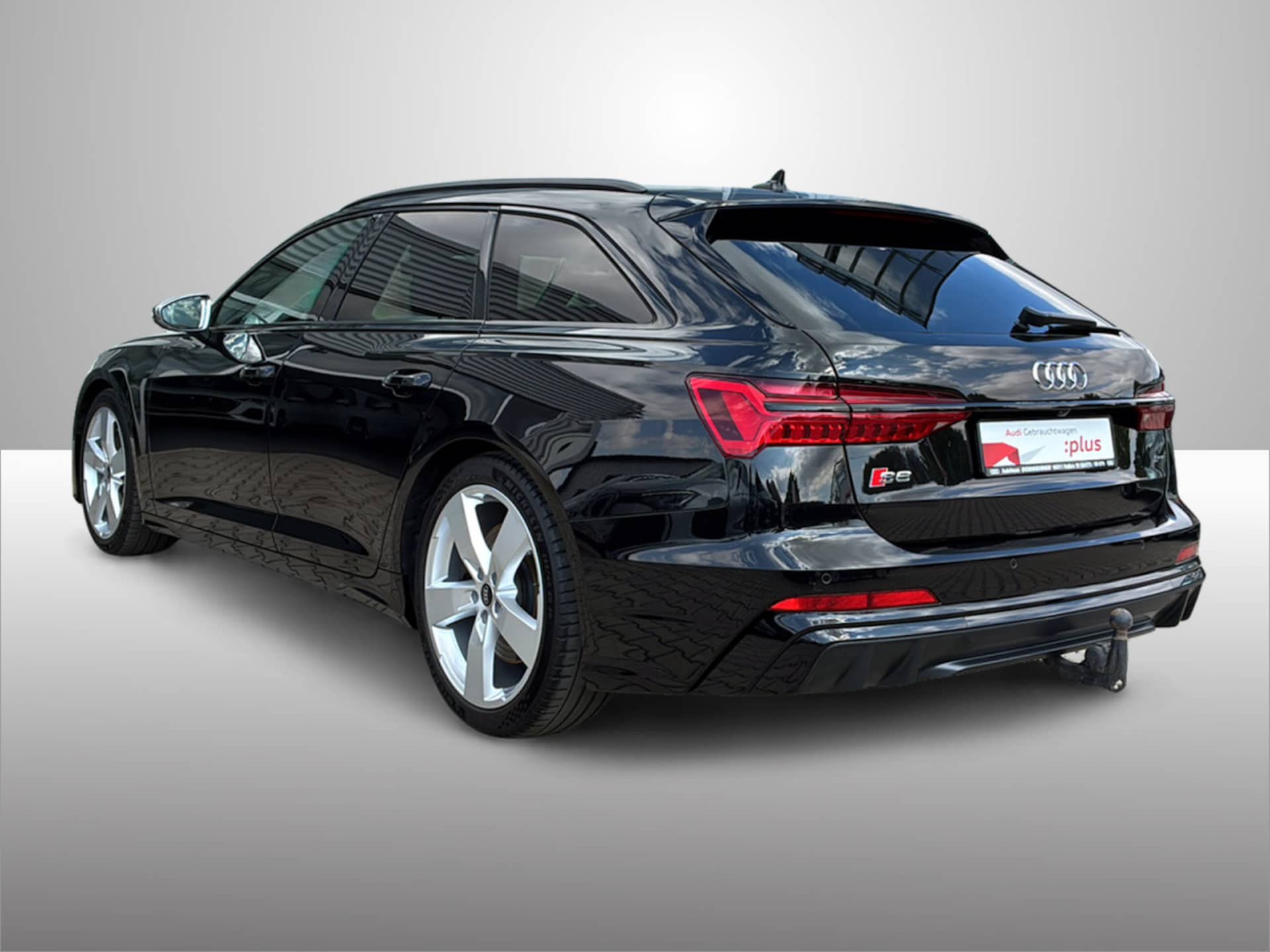 Audi S6 Avant