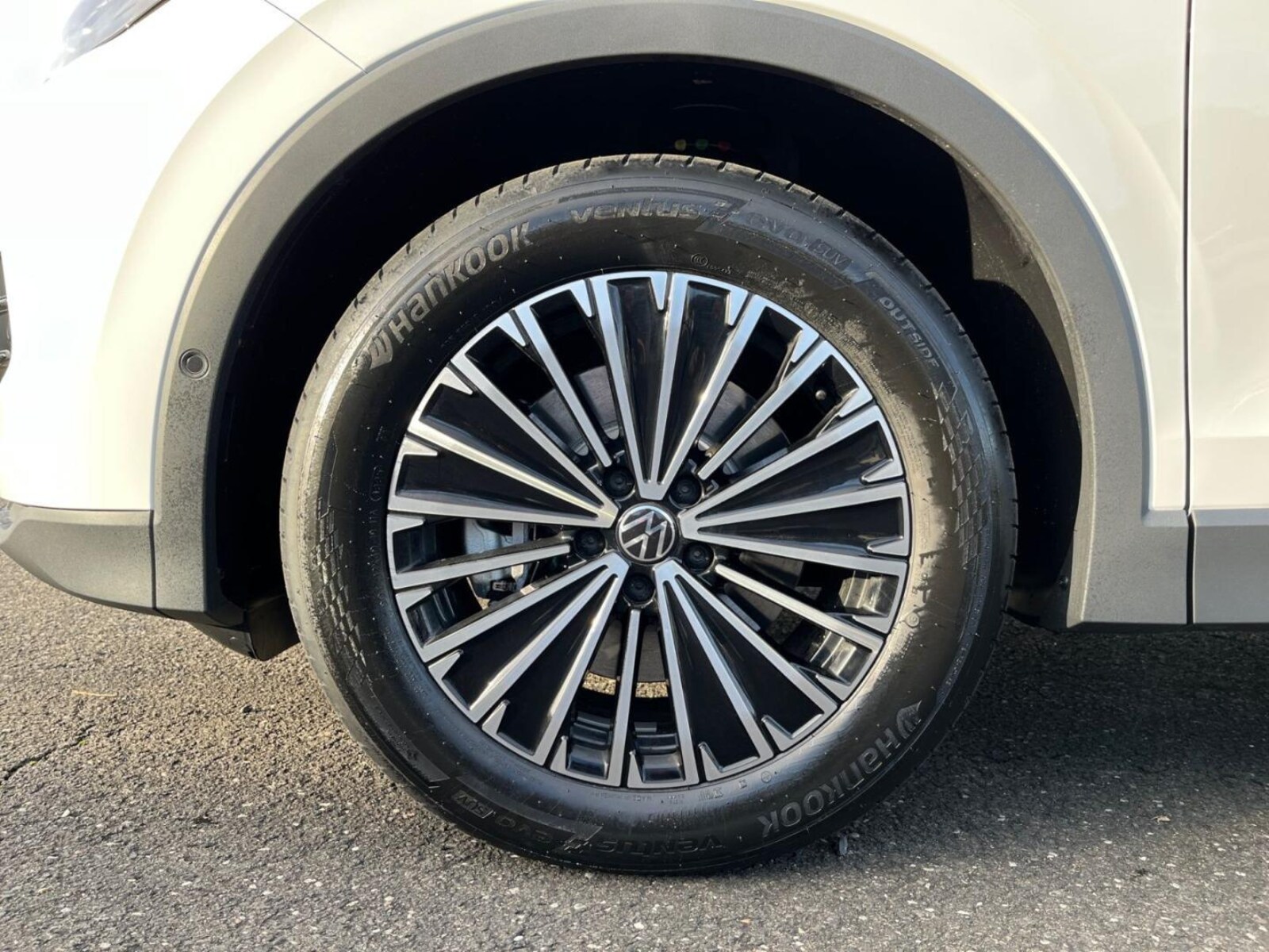 Volkswagen Tiguan – Bild 9
