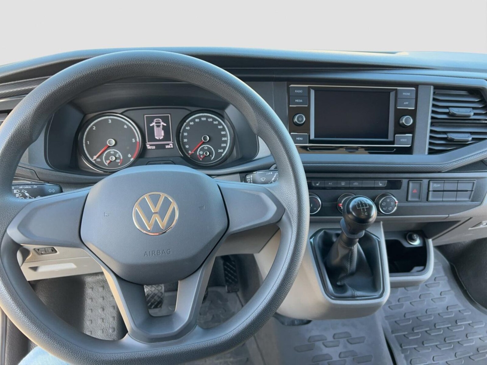Volkswagen T6.1 Transporter Kasten kurzer Radstand – Bild 18