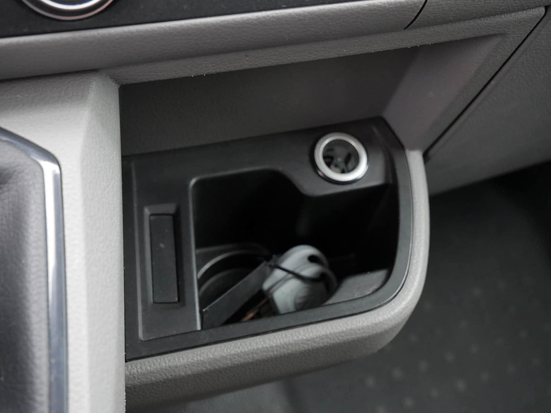 Volkswagen T6.1 Transporter Kasten kurzer Radstand