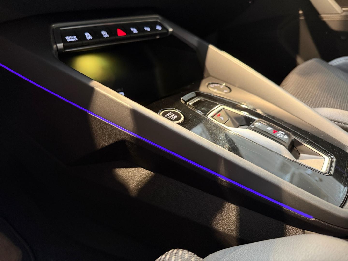 Image about Audi A3 Sportback S line 35 TFSI Hybride 110 kW (150 ch) S tronic