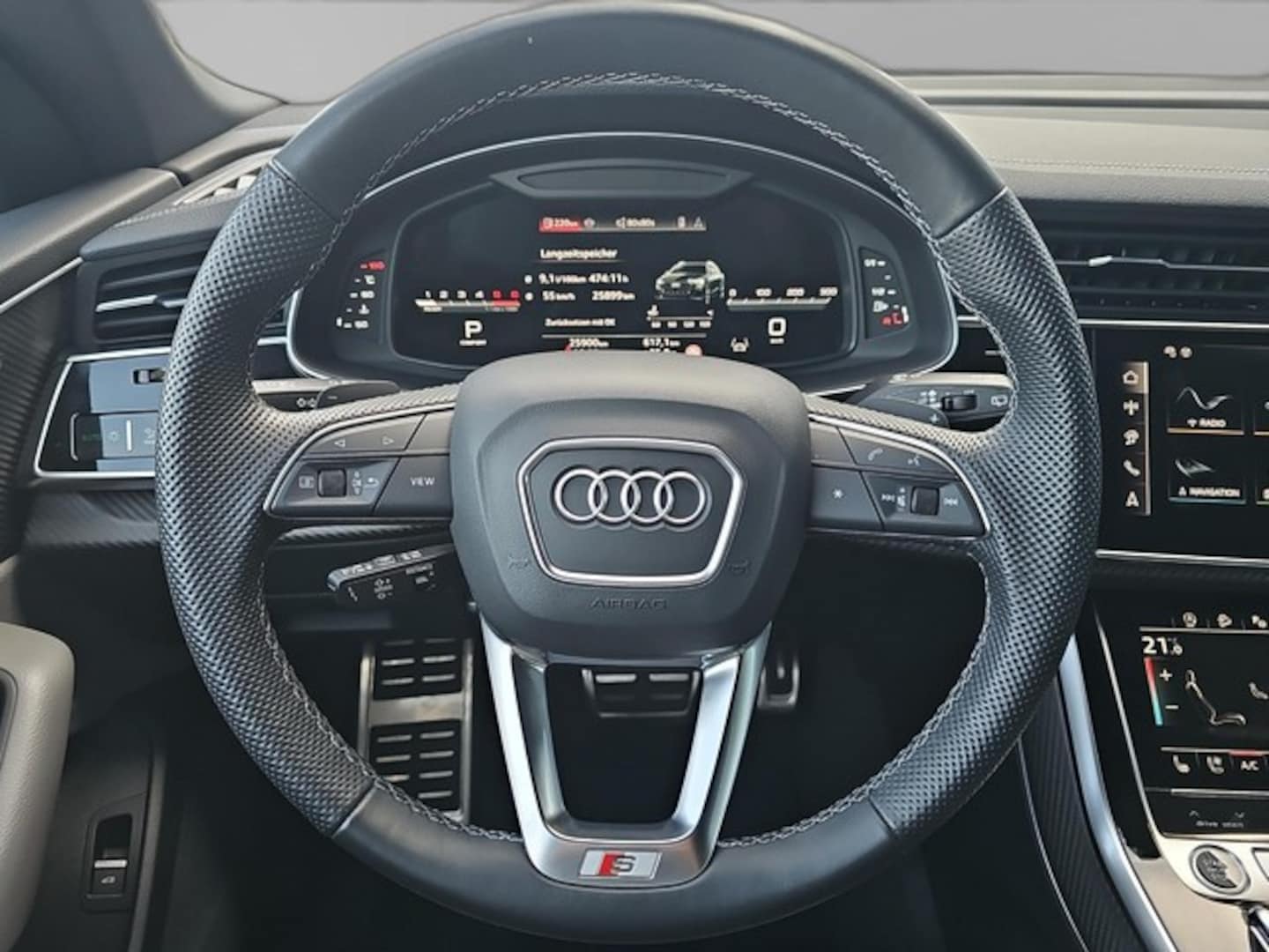 Bild über Audi Q8 SUV 50 TDI quattro tiptronic - für weitere Informationen kontaktieren Sie den Audi Partner