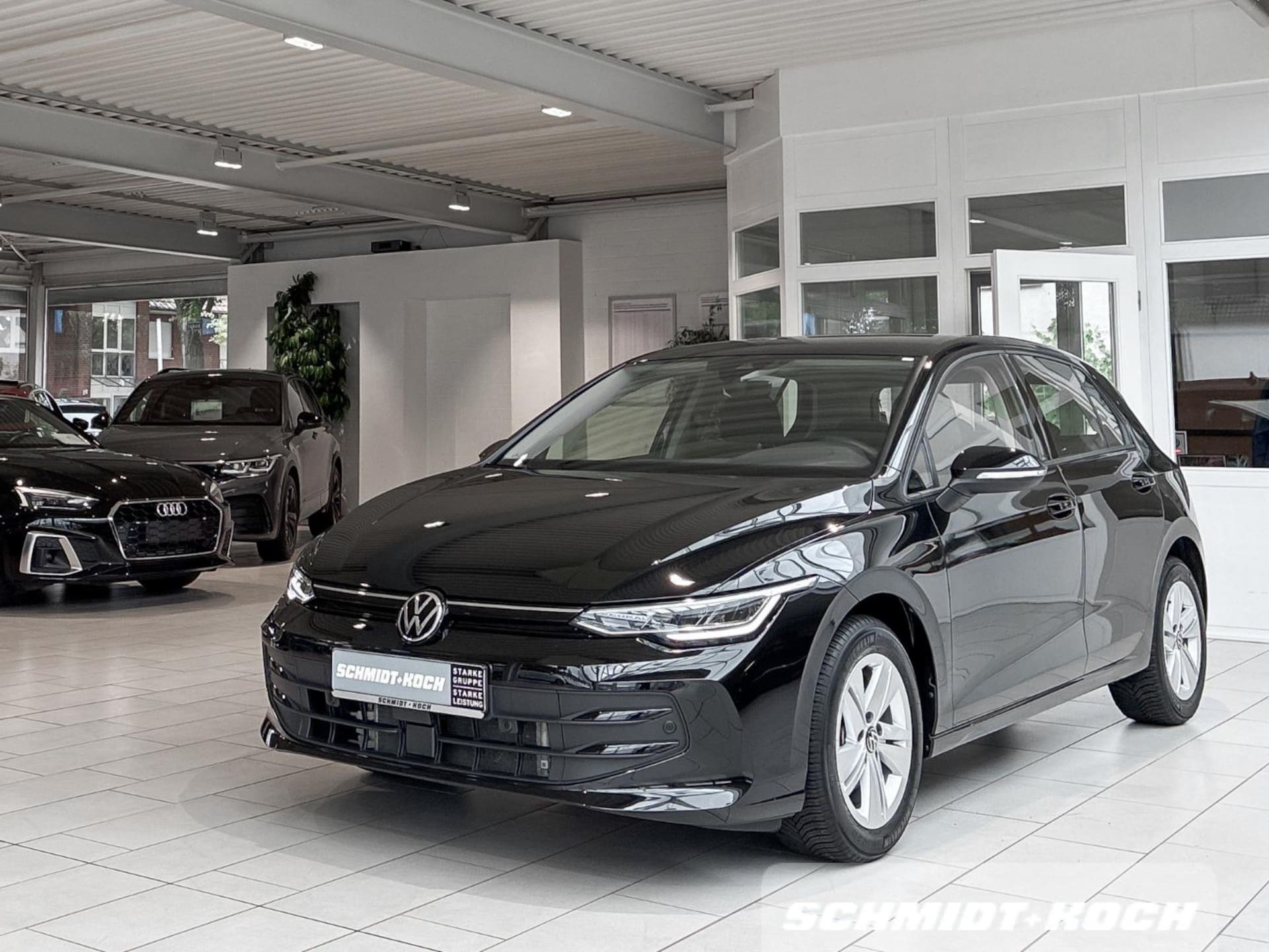 Volkswagen Golf Life