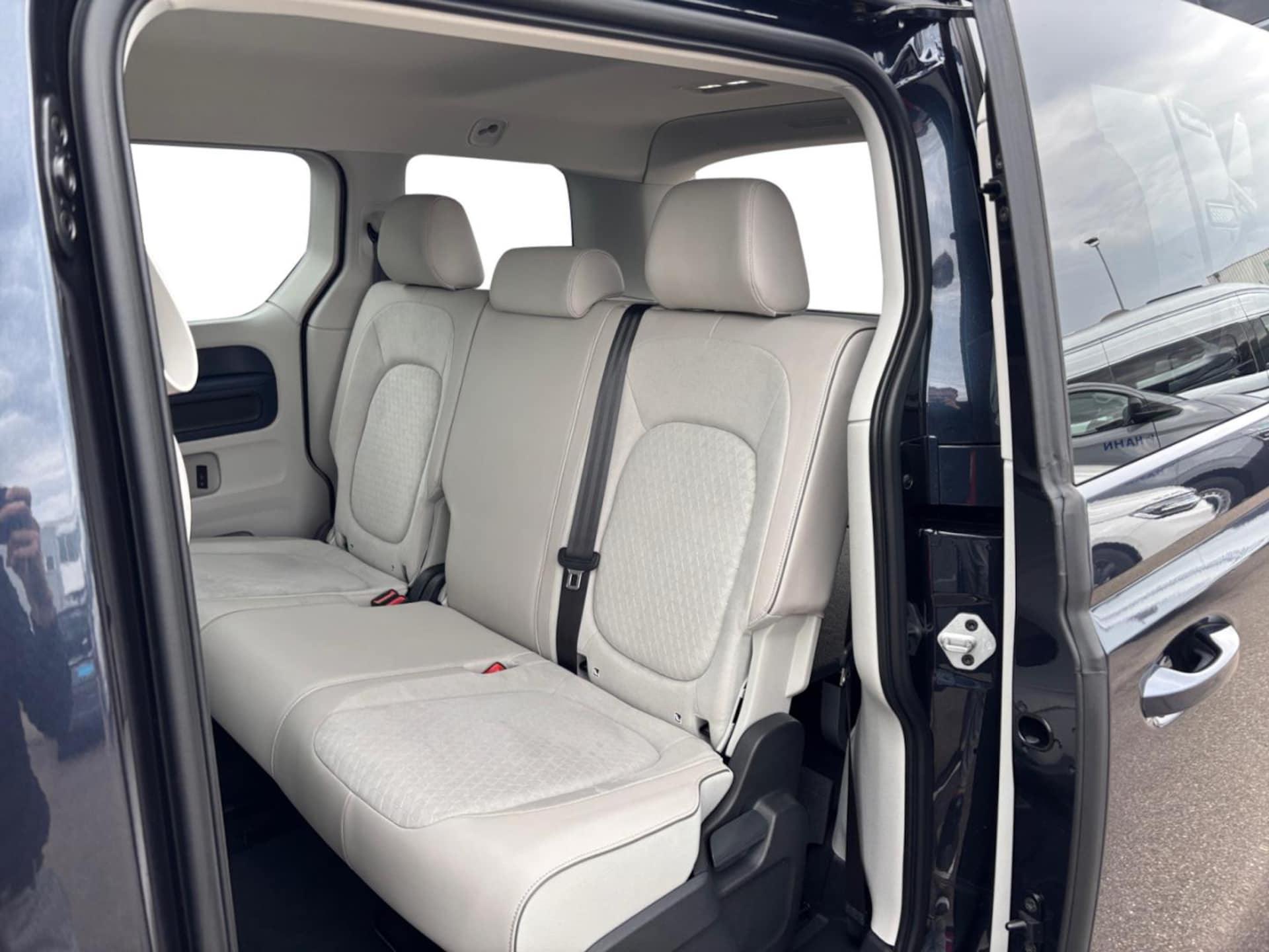Volkswagen ID. Buzz Pro