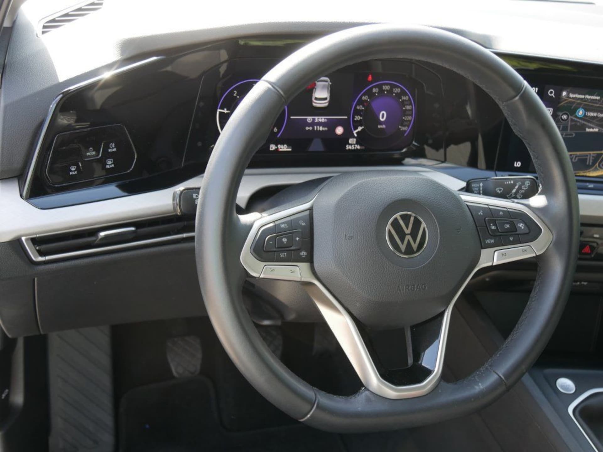 Volkswagen Golf Life