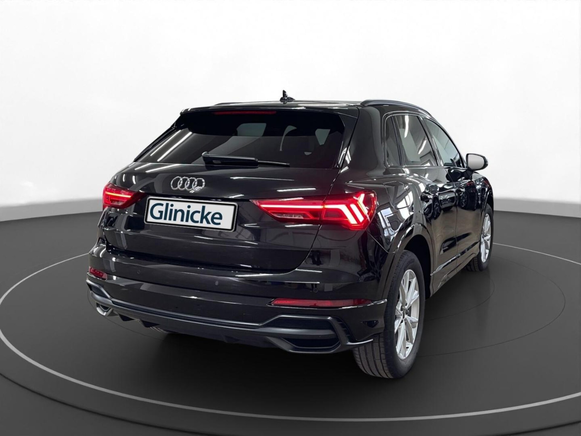 Audi Q3 SUV S line