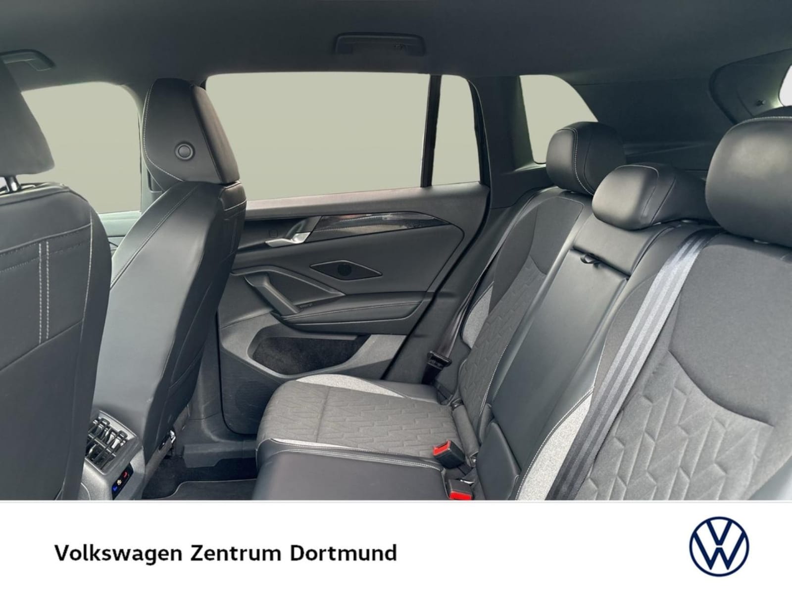 Volkswagen Tiguan – Bild 10
