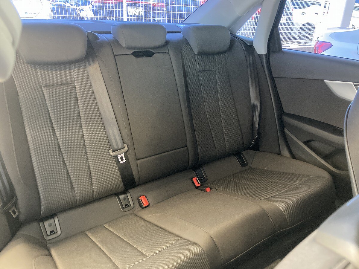 Image about Audi A4 Sedan 35 TDI advanced