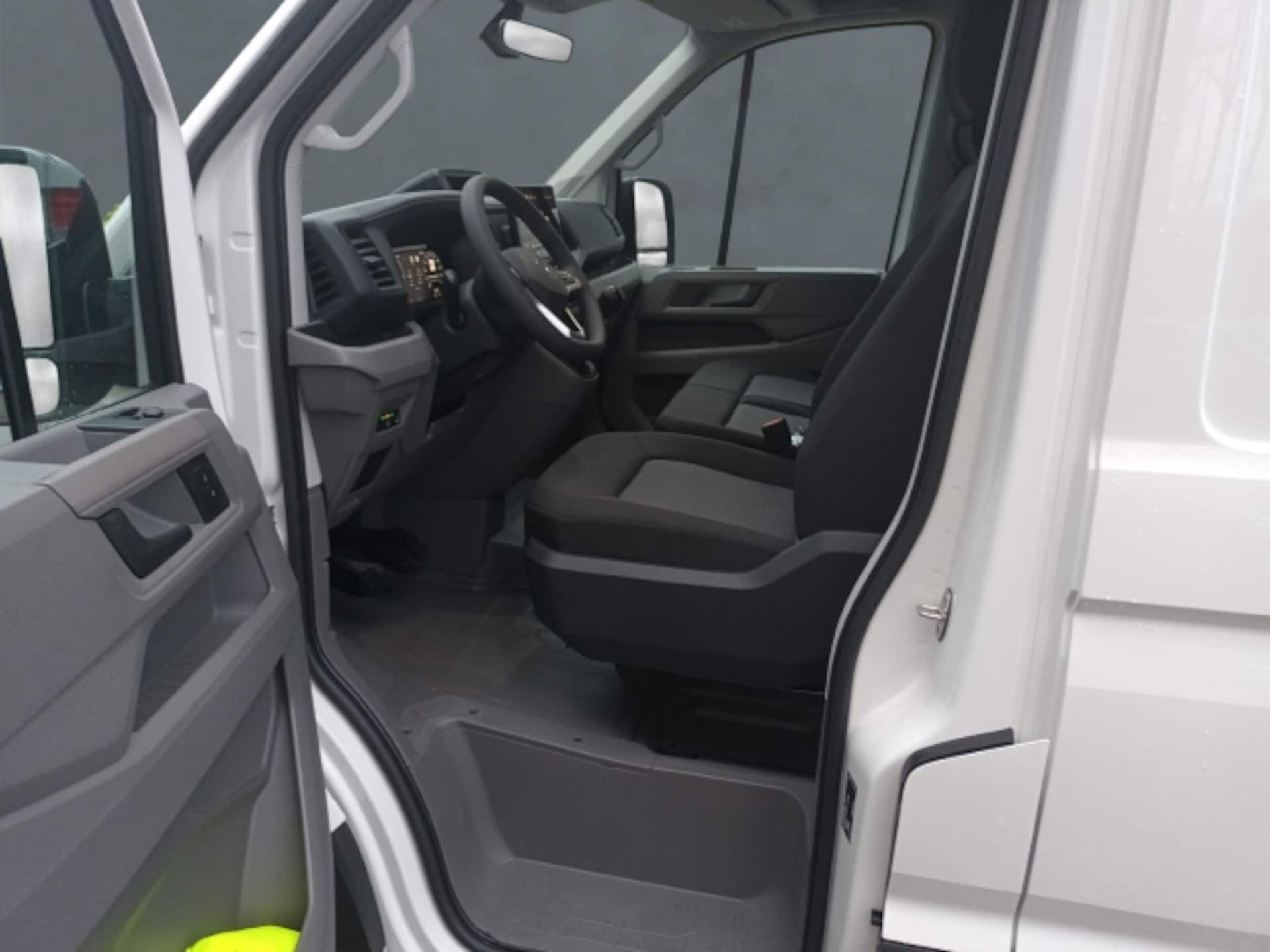 Volkswagen Crafter Kasten mittlerer Radstand