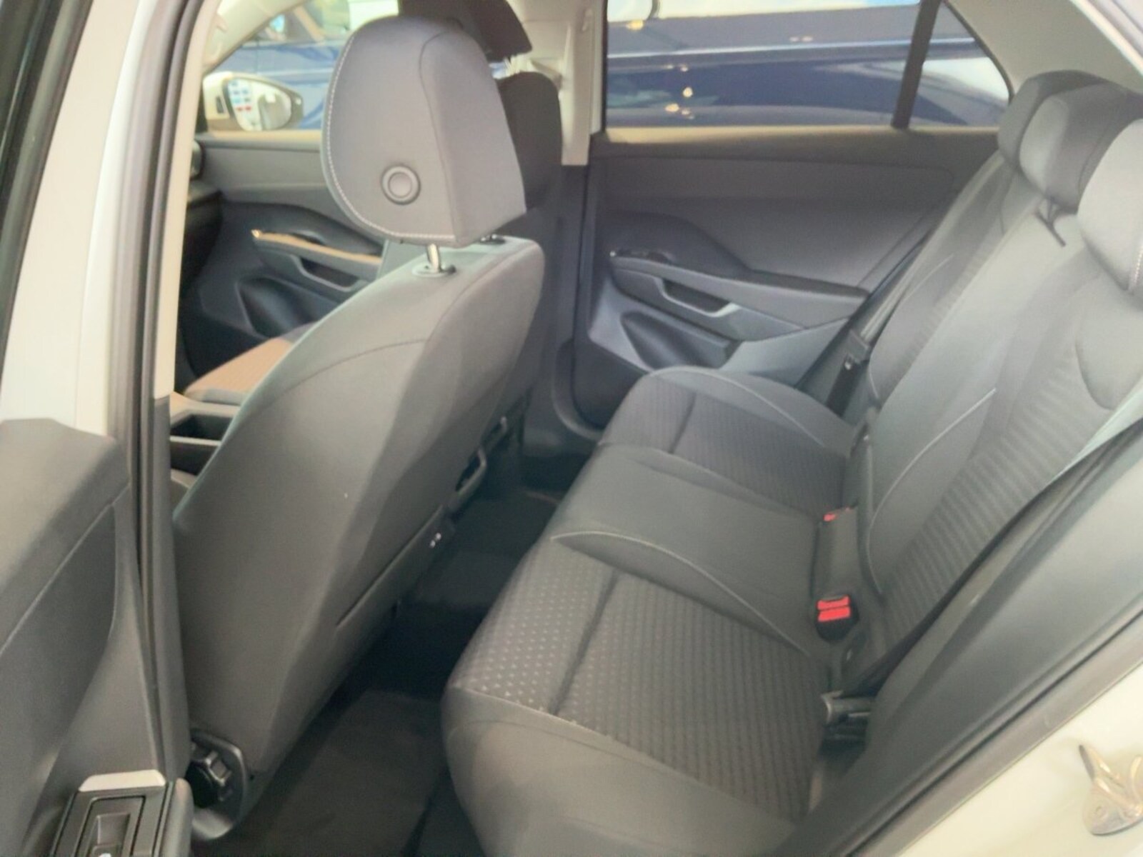 Volkswagen T-Roc – Bild 8
