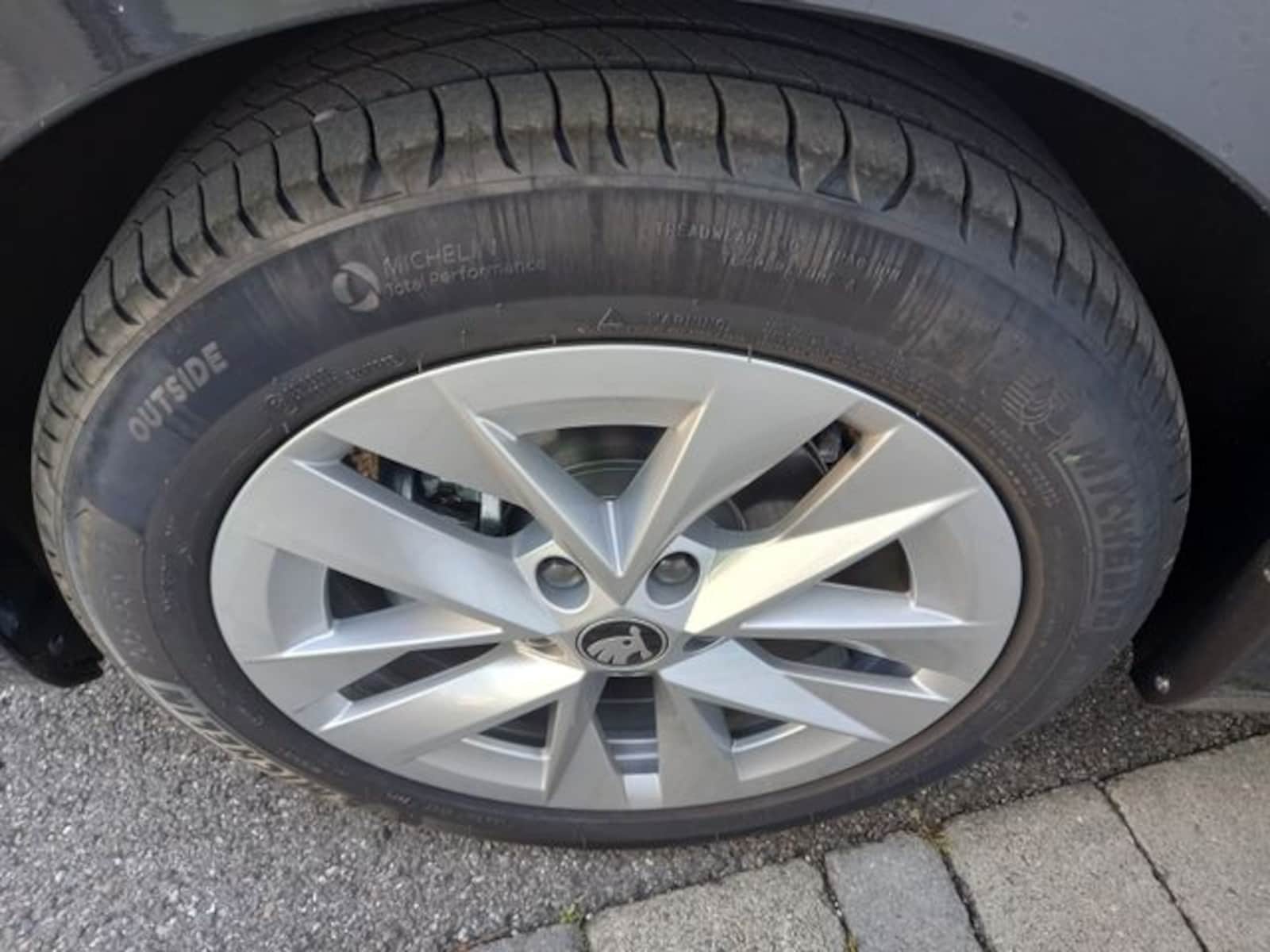 Škoda Octavia Combi – Bild 6