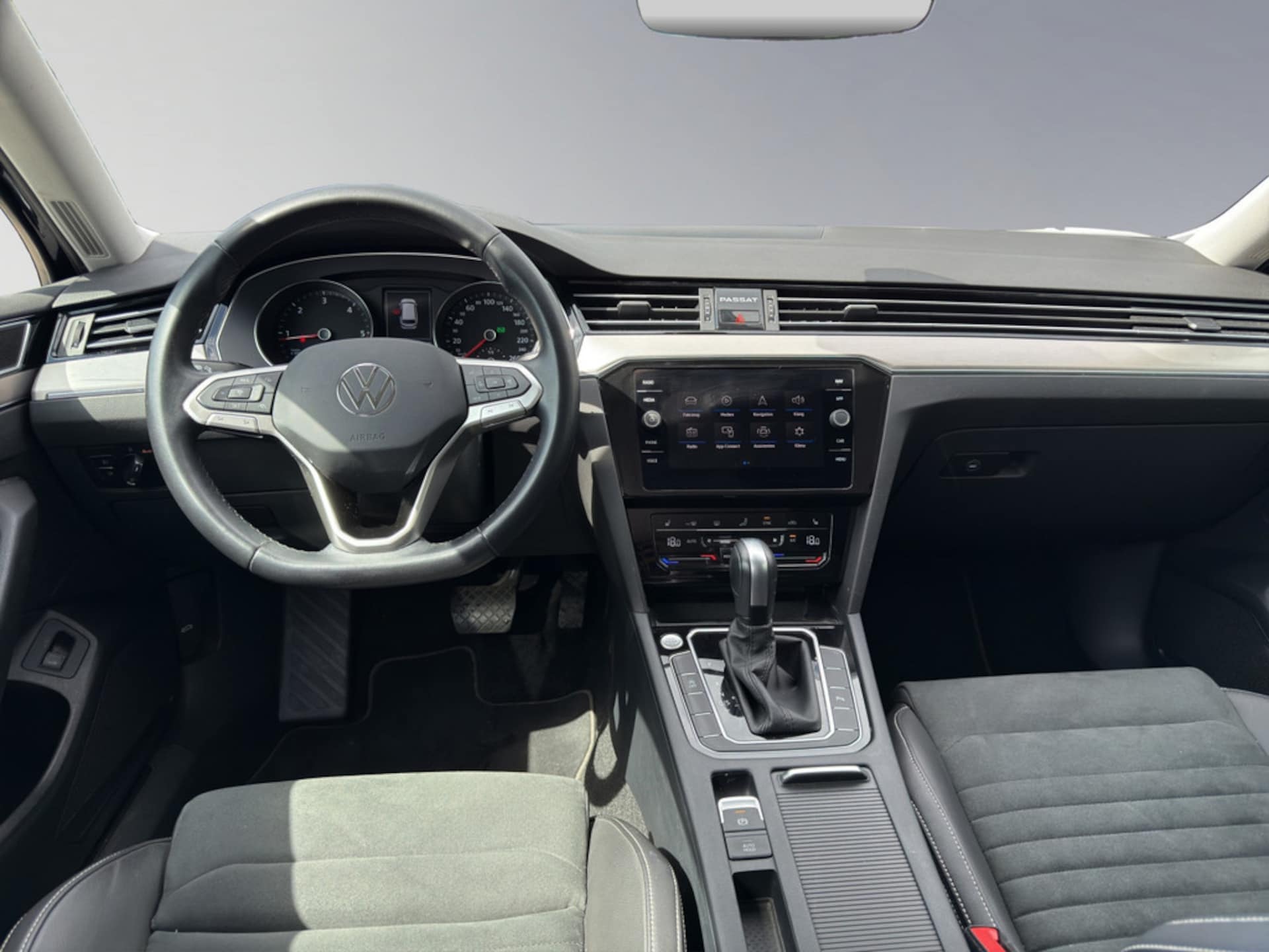 Volkswagen Passat Variant Elegance