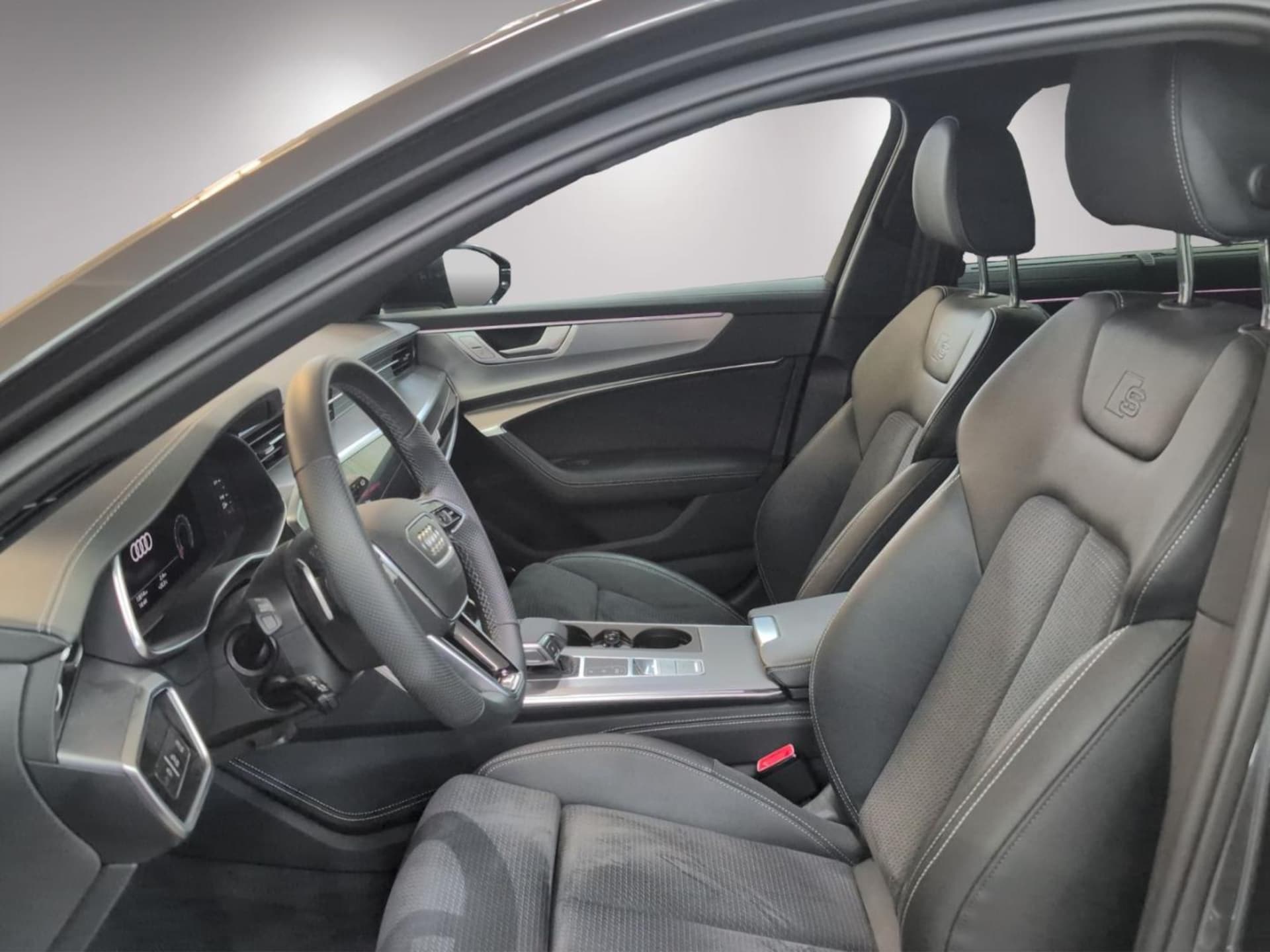 Audi S6 Avant