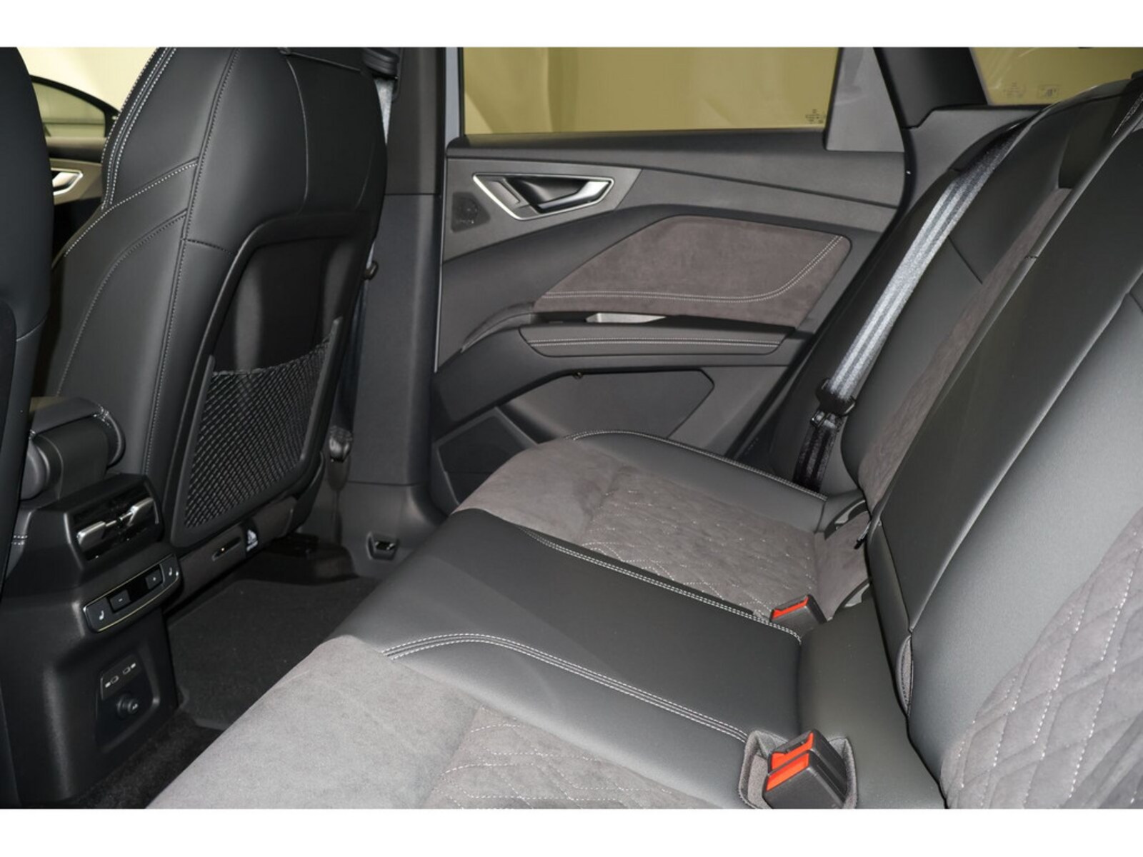 Audi Q4 e-tron – Bild 12