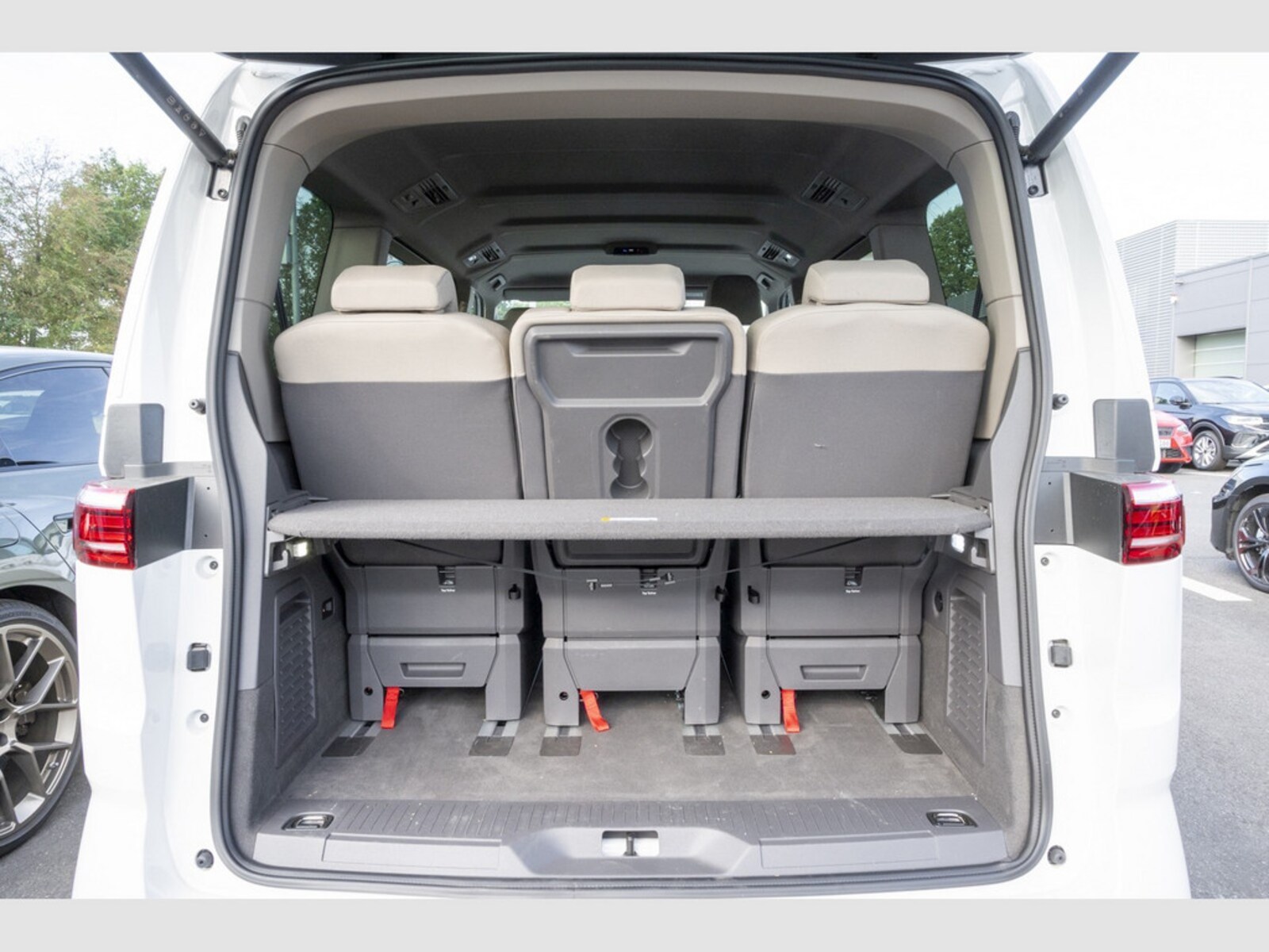 Volkswagen Multivan – Bild 6