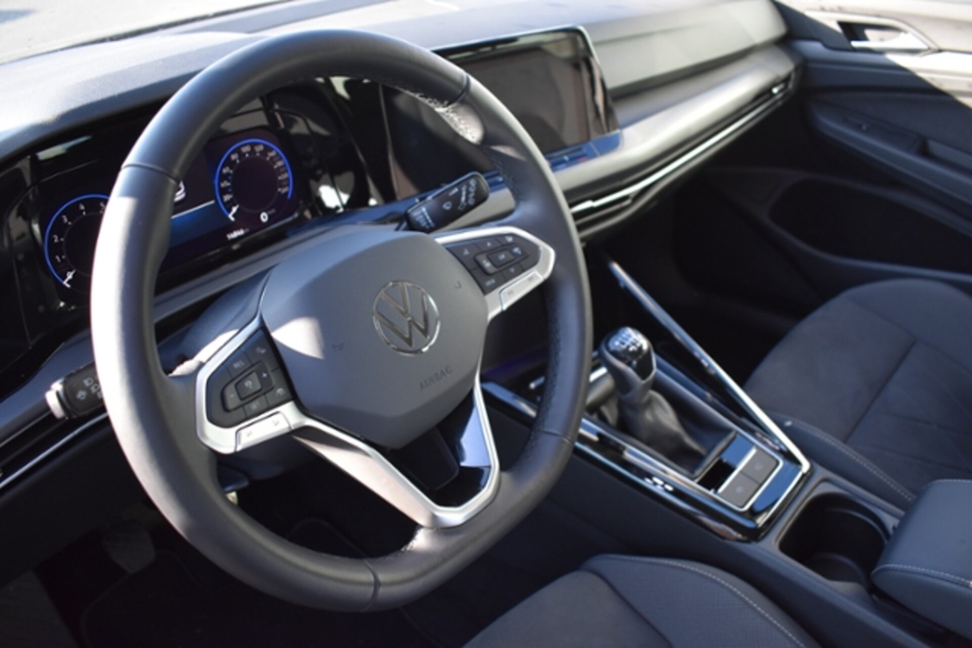 Volkswagen Golf Style