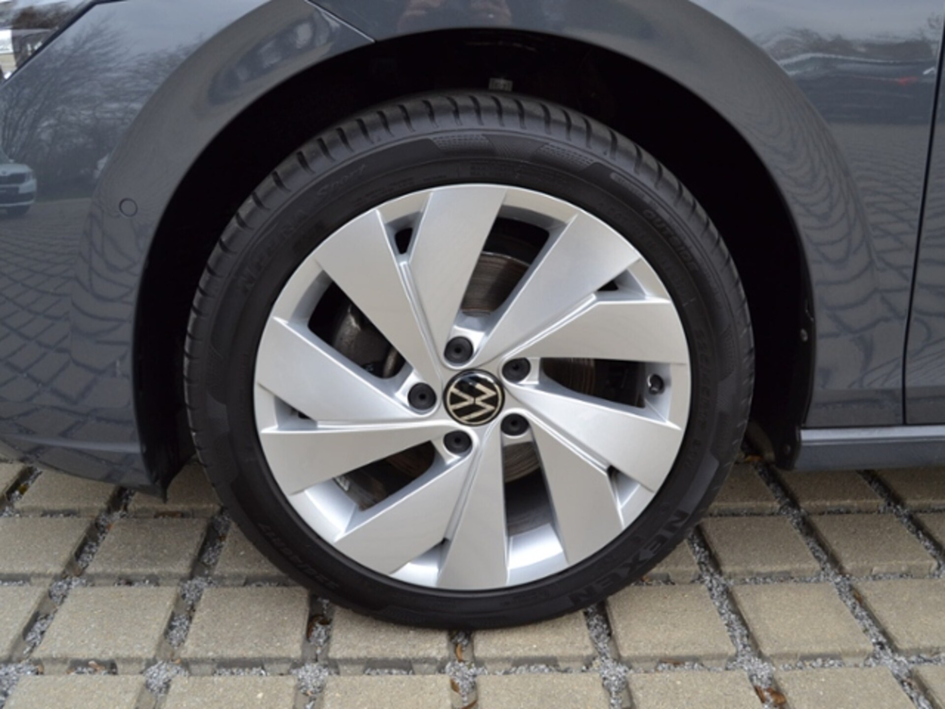 Volkswagen Golf Variant Style