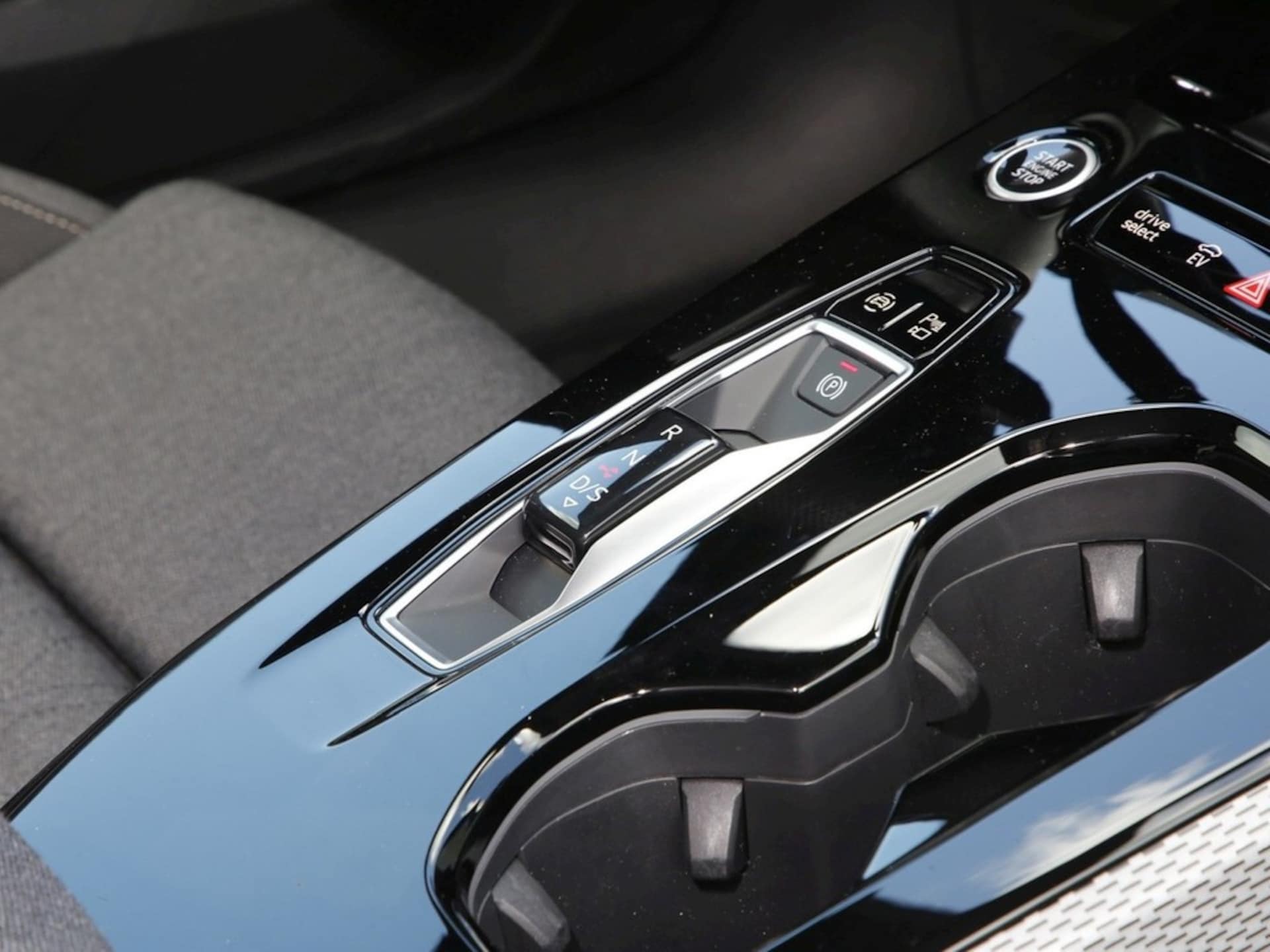 Audi A5 Limousine e-hybrid edition one