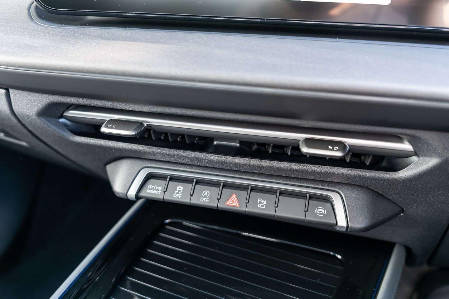 Image about Audi Q3 SUV TFSI 110 kW launch edition