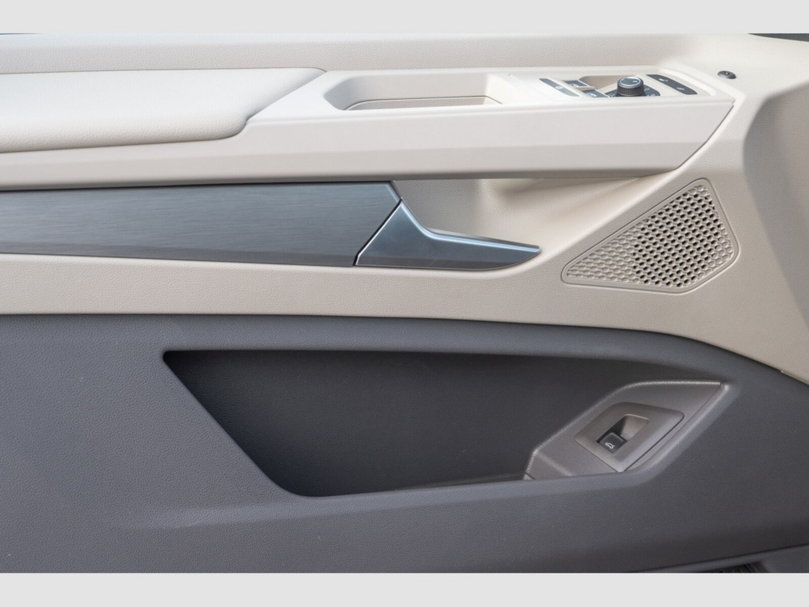 Volkswagen Multivan – Bild 17