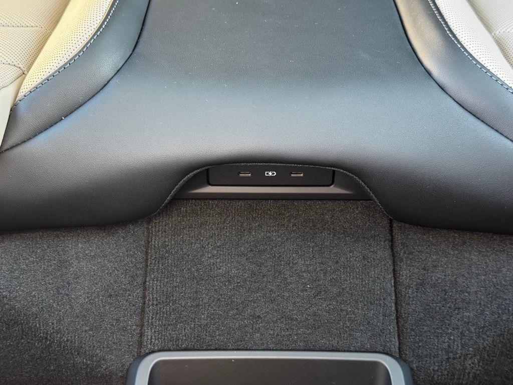 2025 Porsche Taycan S - Photo 50