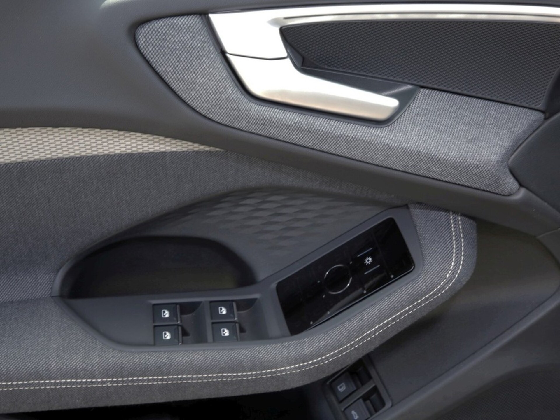 Audi A5 Limousine e-hybrid edition one