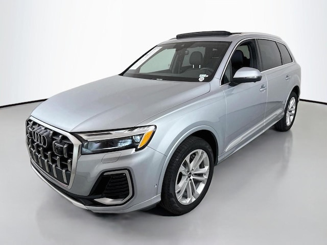 2025 Audi Q7 Premium Plus - Photo 3