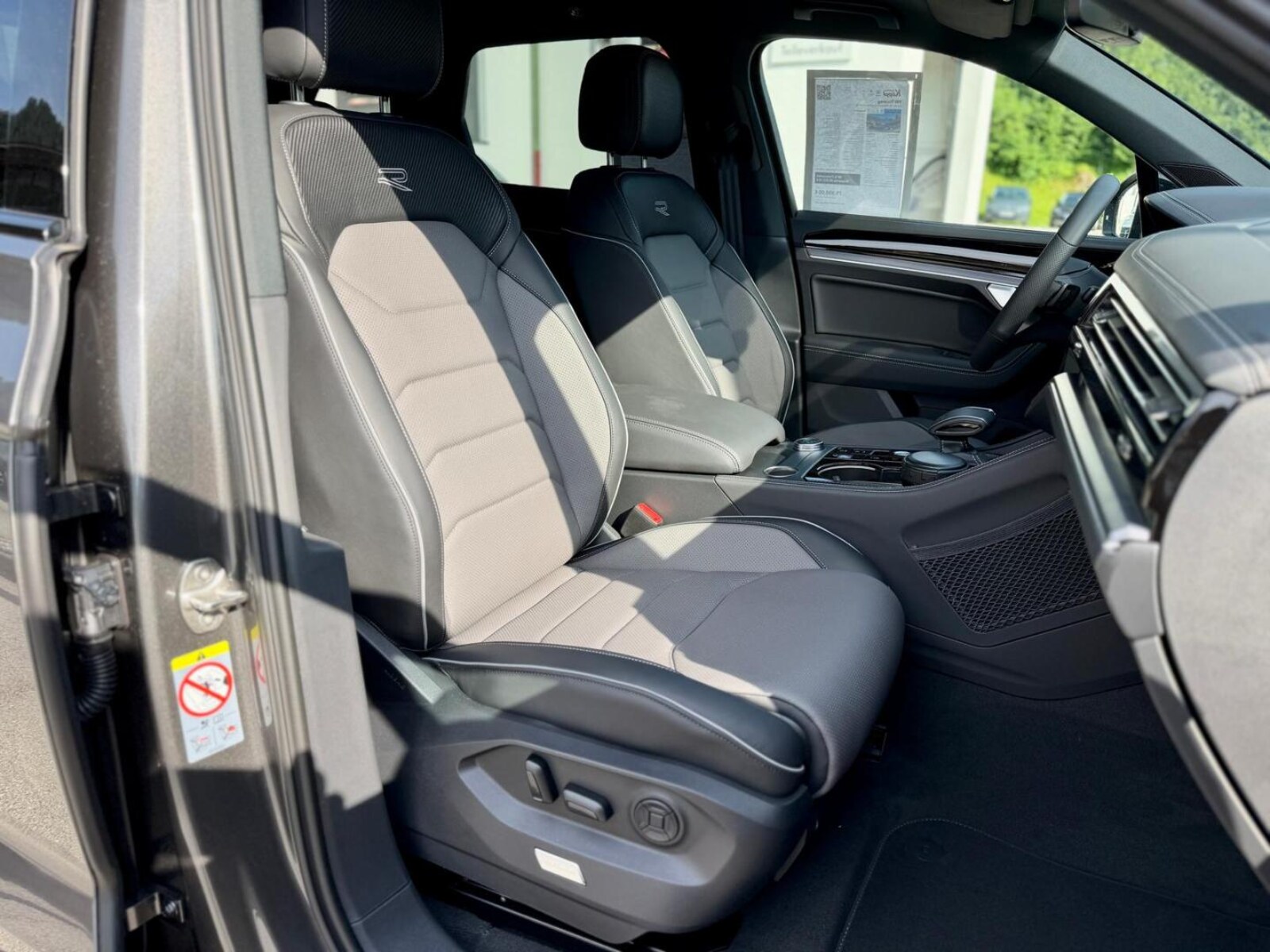 Volkswagen Touareg – Bild 19